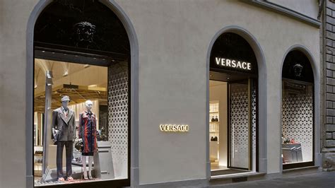 firenze versace|Versace Florence Via Tornabuoni.